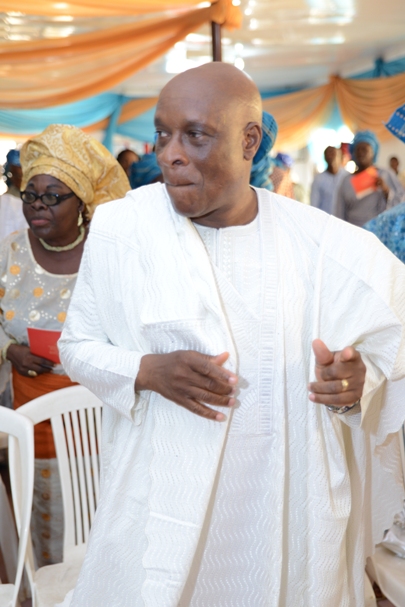 Wedding bw the son of our Pastor-Dele Ikotun and the daughter of Pastor Abraham on 14 Dec 2013, pix4